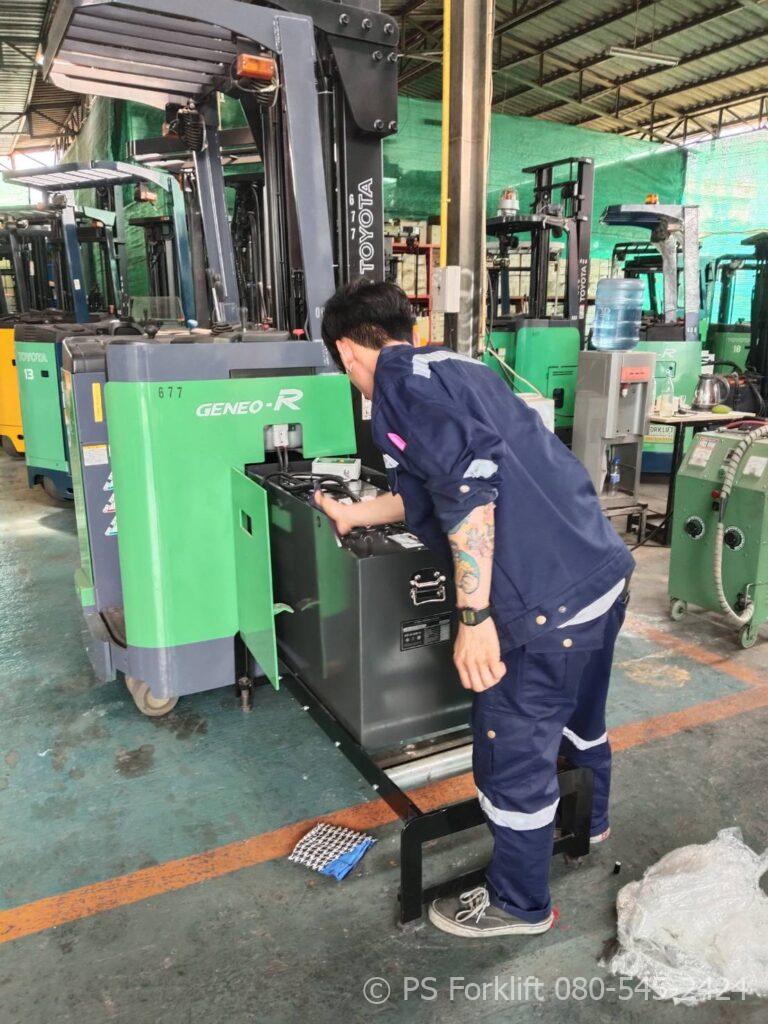 รถโฟล์คลิฟท์ไฟฟ้า